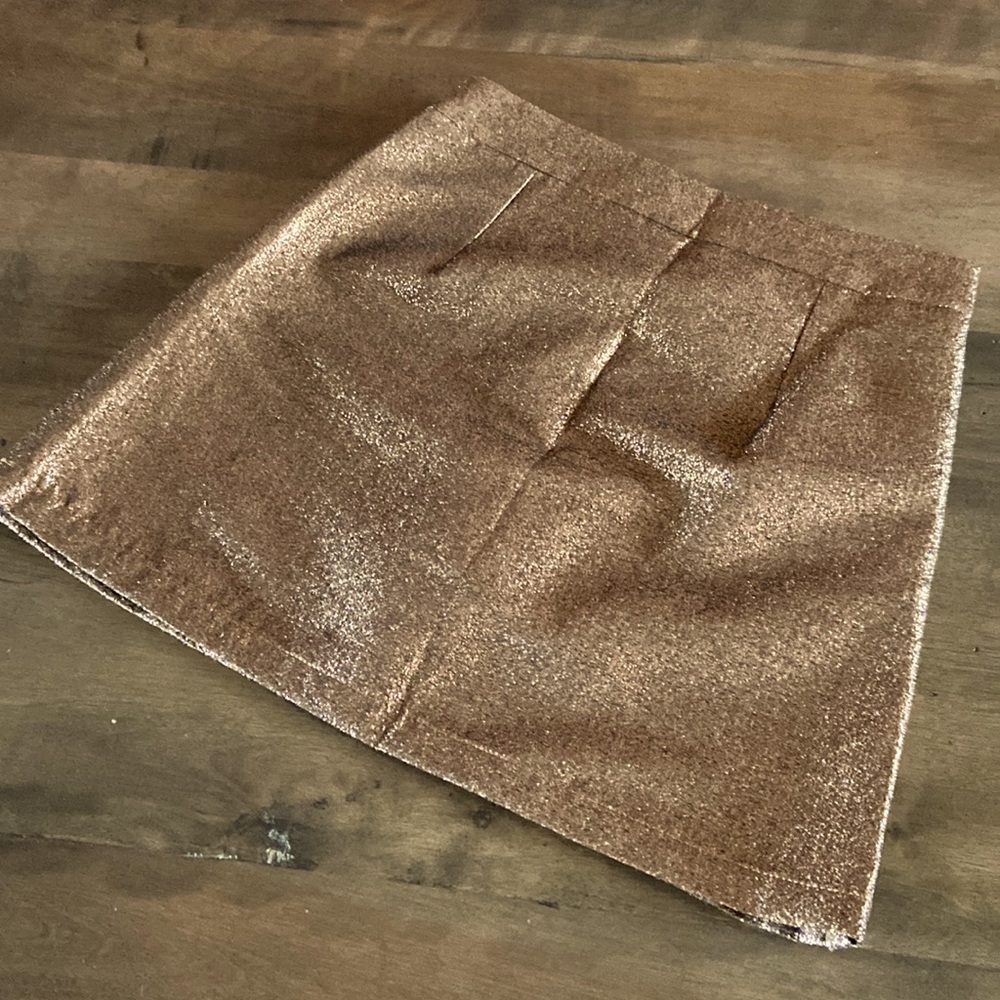 Like new girls glittery GAP skirt